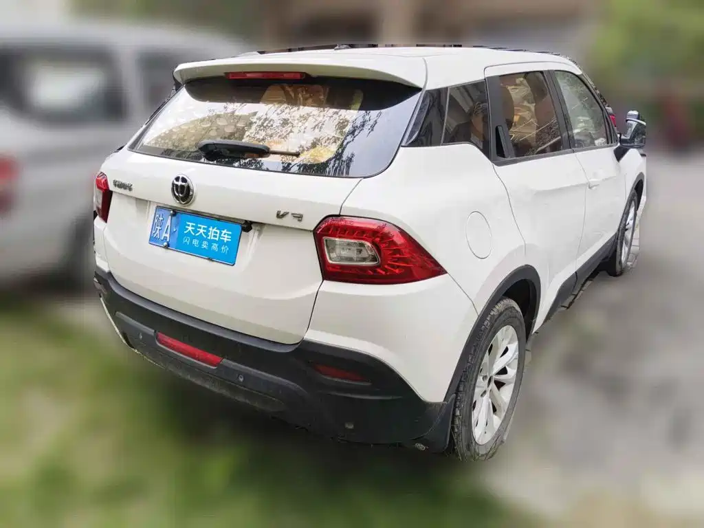 Zhonghua V3 2016 2016 1.5L Manual Comfort