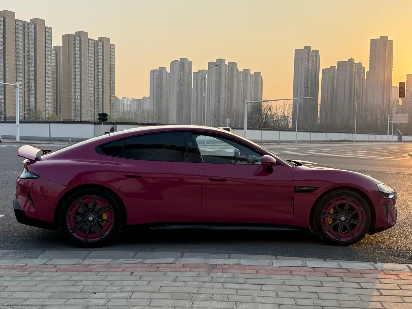 XIAOMI CAR XIAOMI SU7