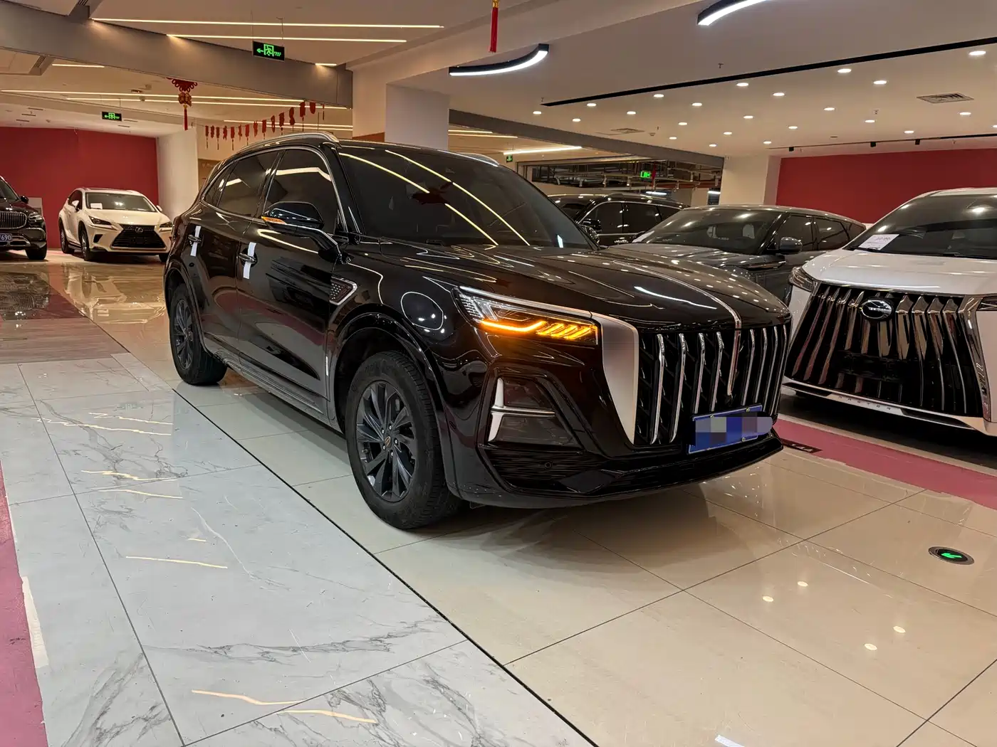 Hongqi HS5 2023 2.0T Flag Enjoy Pro Edition фото 3
