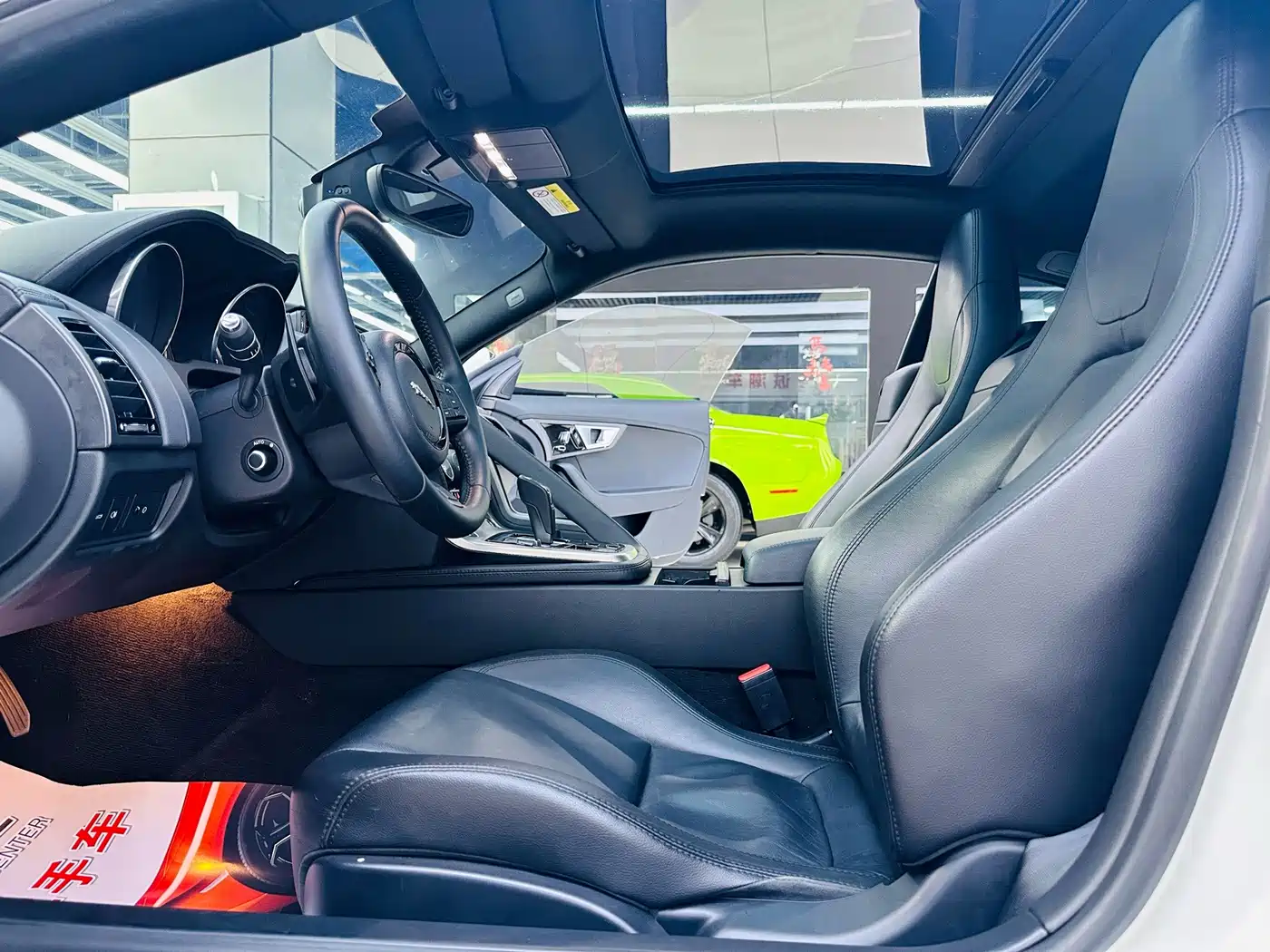 Jaguar F-TYPE 2017 2016 3.0 SC Hardtop