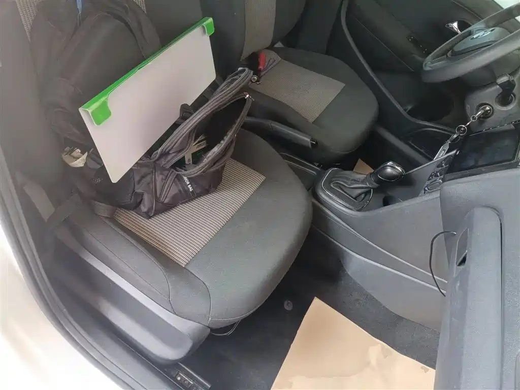 Volkswagen Polo 2018 1.5L Auto Safe Drive фото 25