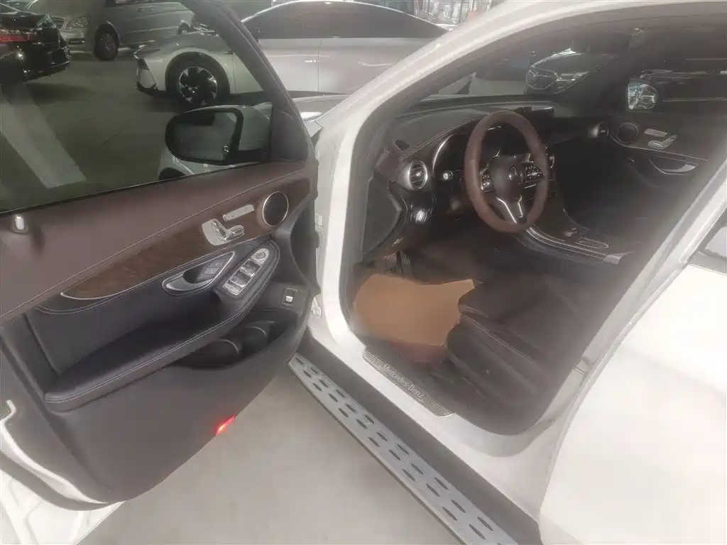 Mercedes-Benz GLC 2020 GLC 300 L 4MATIC Dynamic фото 12