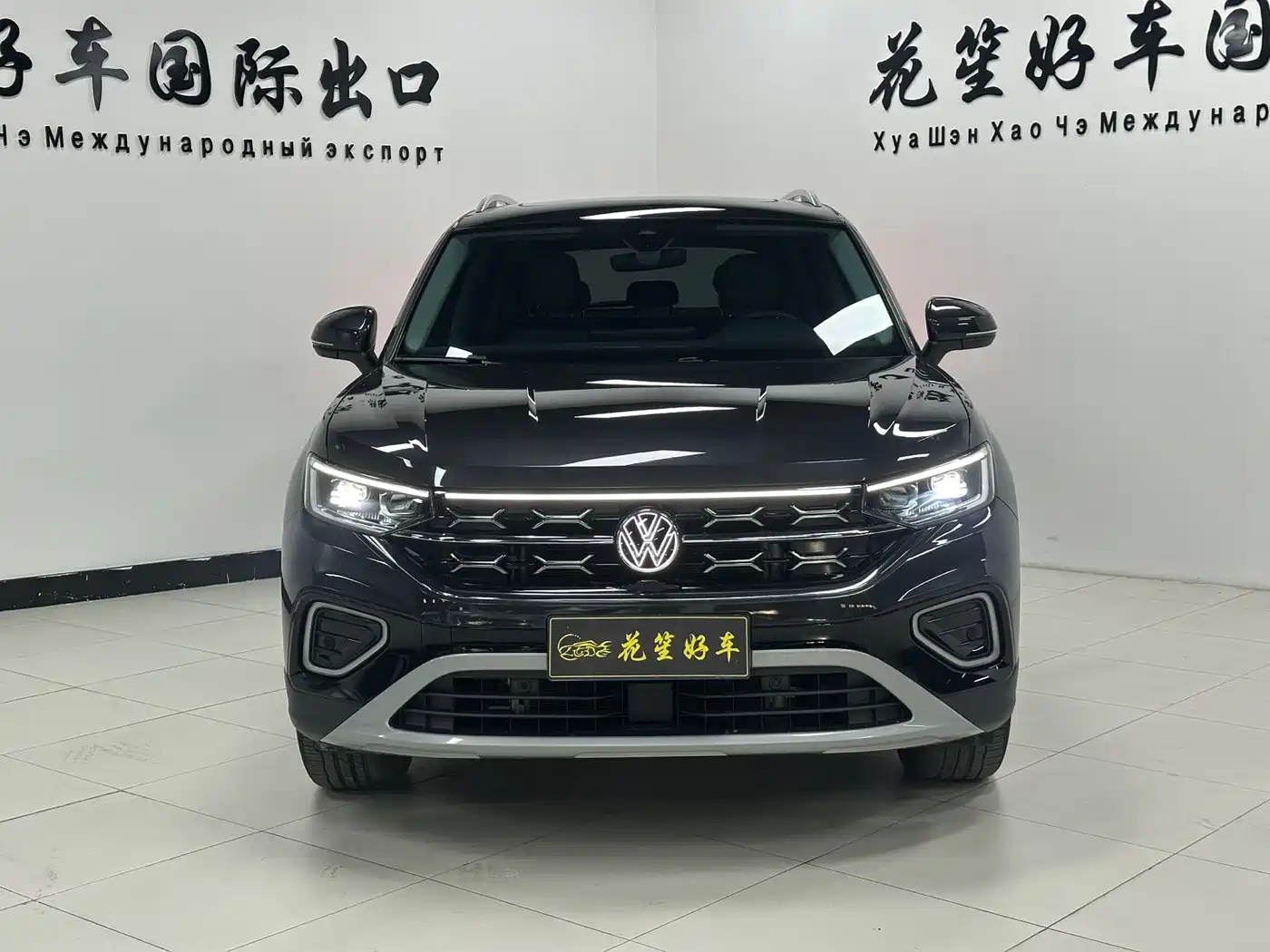 Volkswagen Tayron 2023 280TSI 2WD Luxury Plus Advanced Edition фото 2