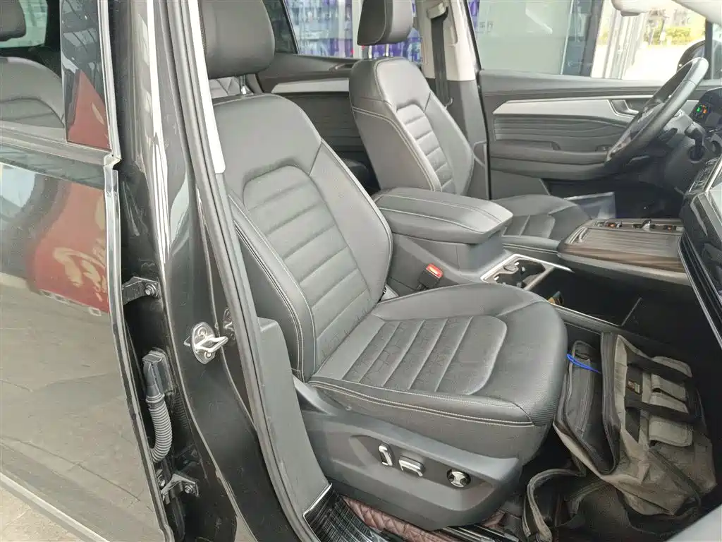 Volkswagen Talagon 2023 Facelift 380TSI 4WD Luxury Premium Pro Edition 6-Seater фото 25