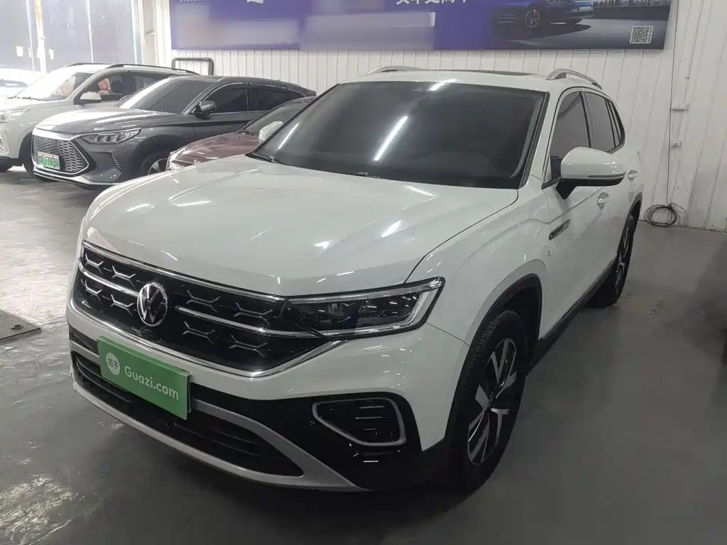 Volkswagen Tayron 2024 300TSI 2WD Luxury Plus Advanced
