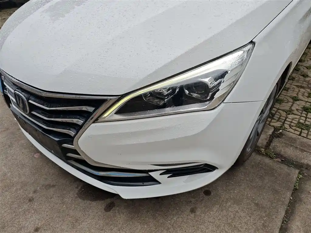 Changan Eado DT 2019 2018 1.6L Manual Intelligent Luxury