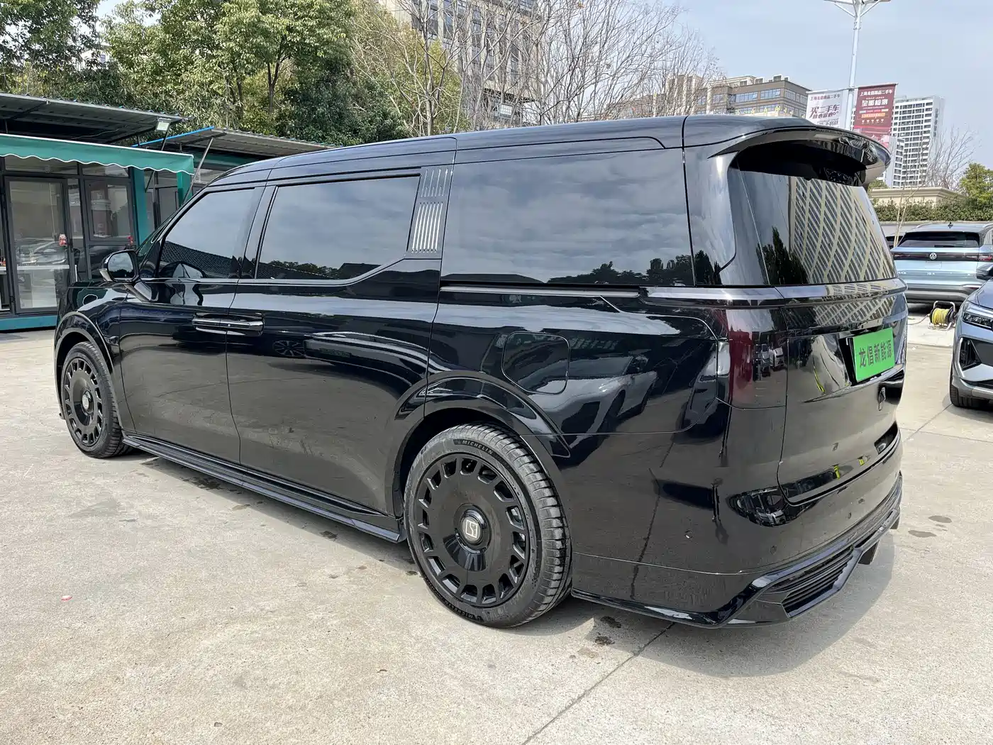 ZEEKR EXTREME KRYPTON 009