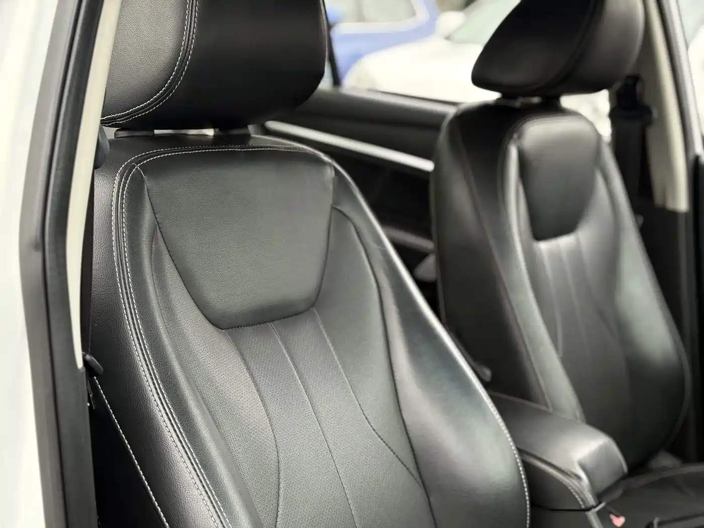 Geely Emgrand 2016 2016 Sedan 1.5L Manual Up Version