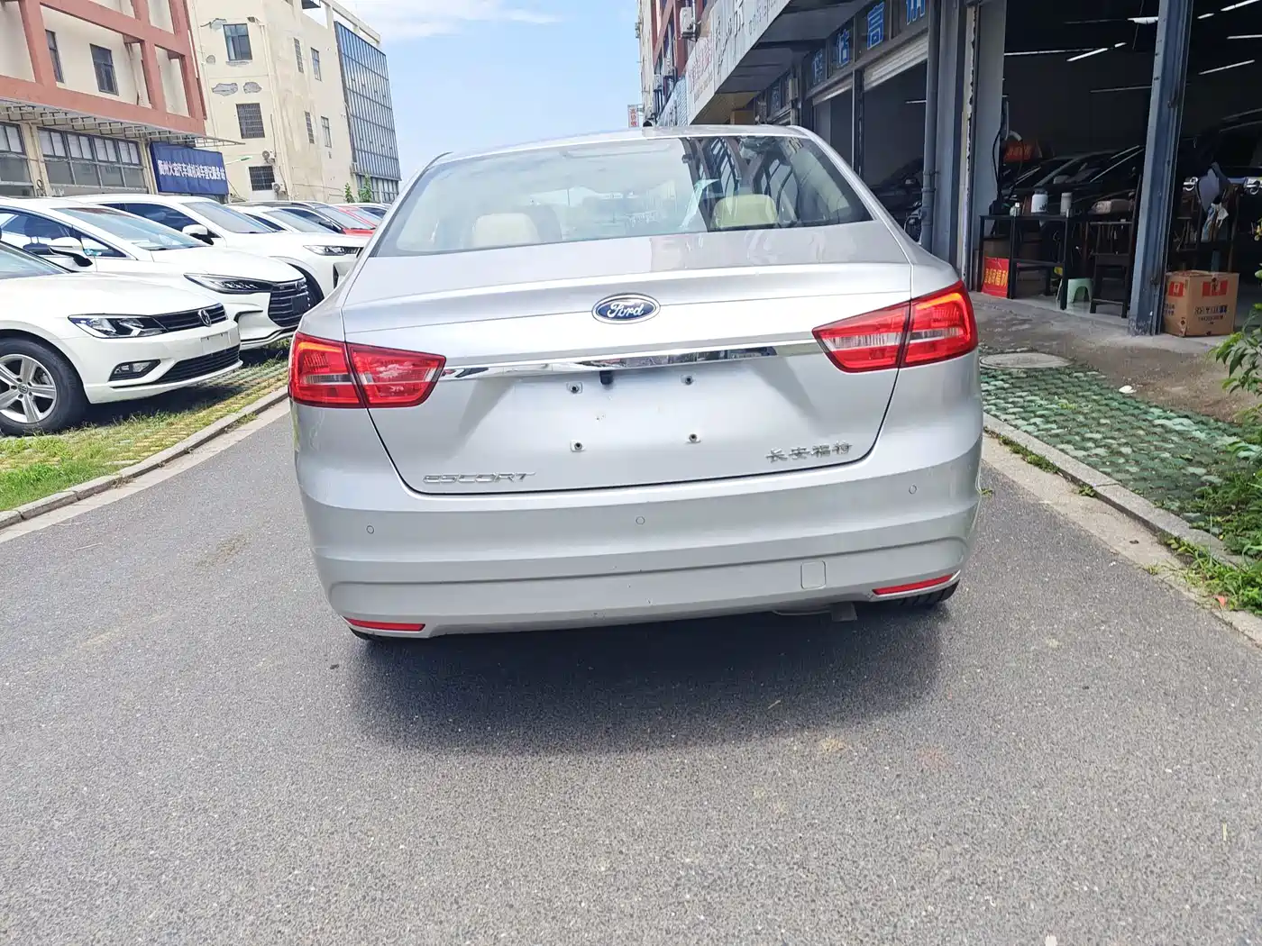 Ford Escort 2015 2015 1.5L Automatic Fashion