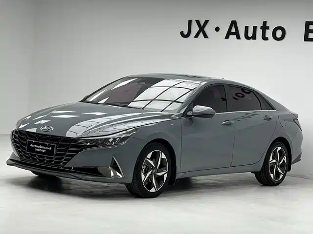 Hyundai Elantra 1.5L CVT LUX, Премиум