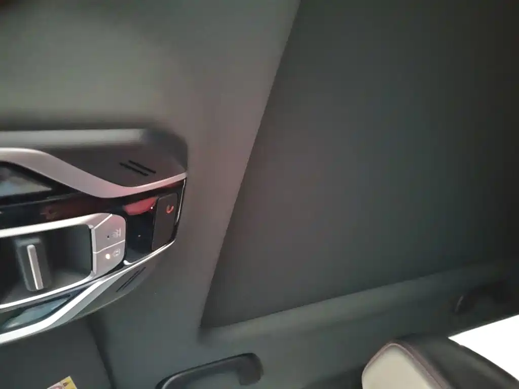 Geely ICON 2021 2020 1.5TD i9 BSG
