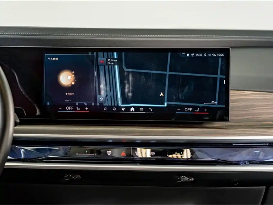 BMW 7 Series 2023 Model 740Li Leading M Sport Package фото 16