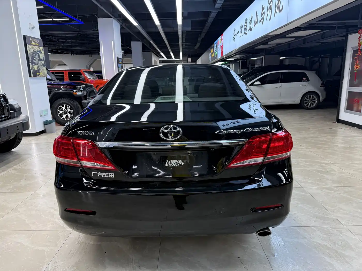 Toyota Camry 2013 200G Classic Luxury Edition фото 7
