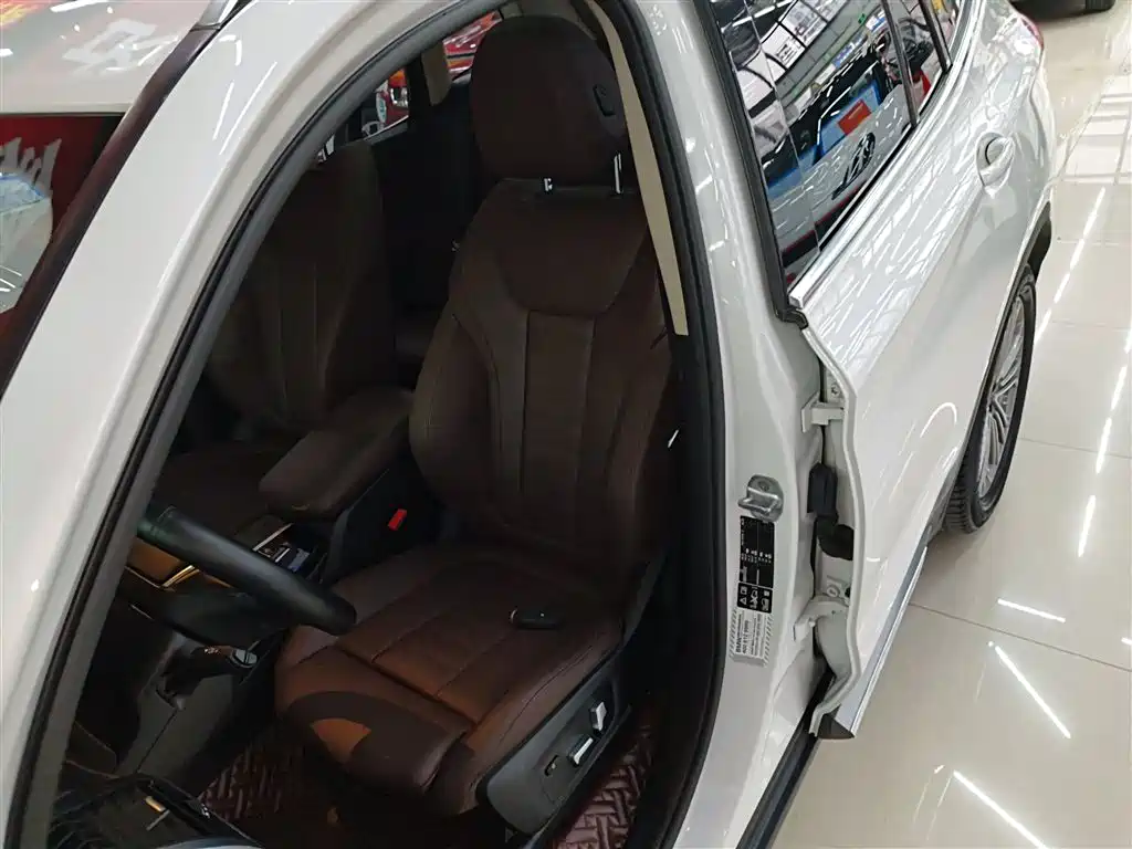 BMW X3 2018 xDrive28i Luxury Package China VI фото 11