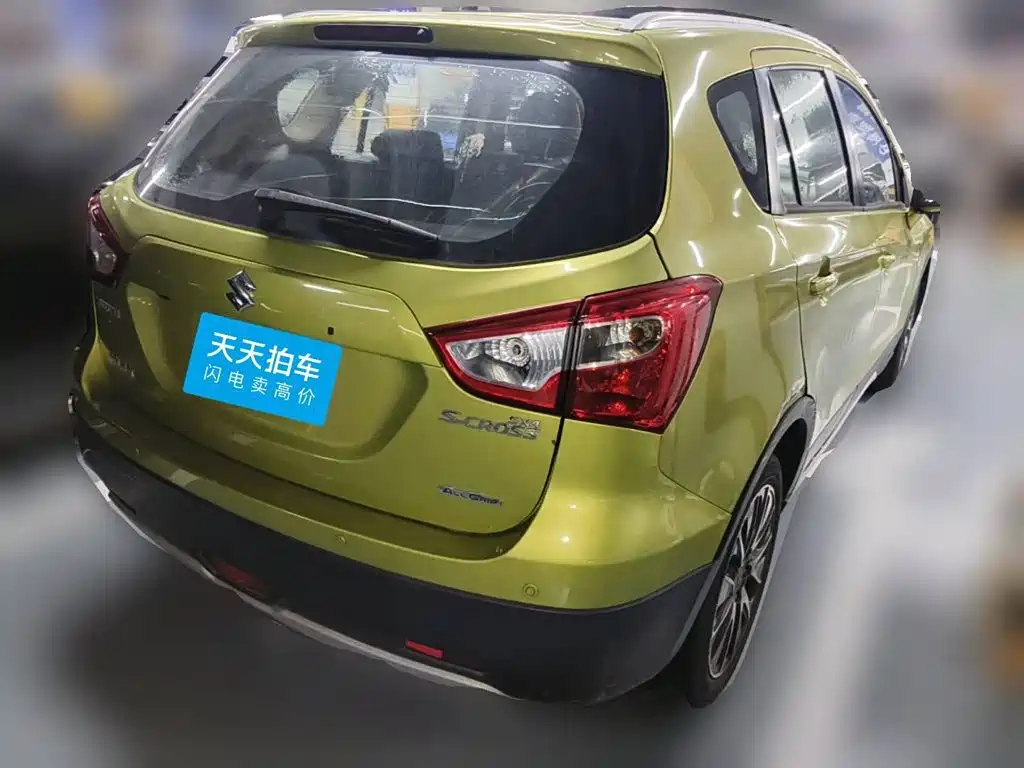 Suzuki SX4 S-Cross 2015 2014 1.6L CVT 4WD Premium