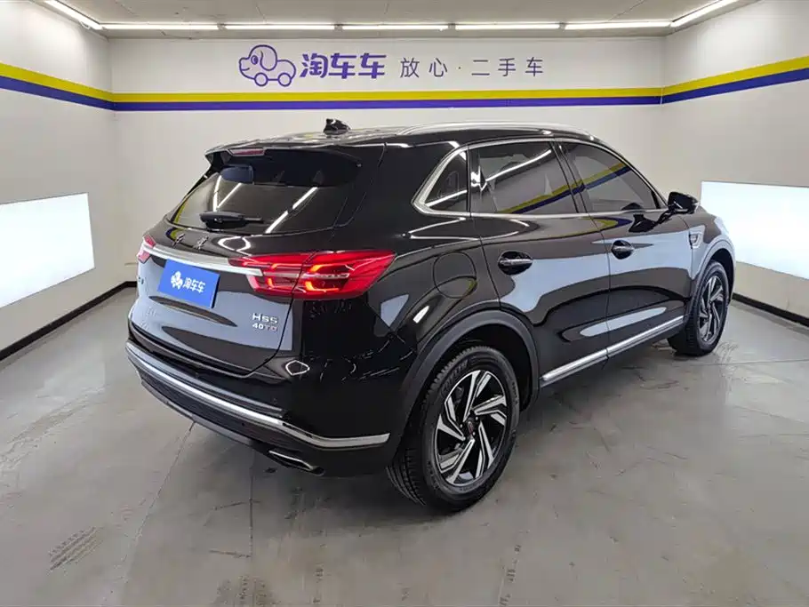 Hongqi HS5 2022 Facelift 2.0T Smart Flag Enjoyment Edition фото 3