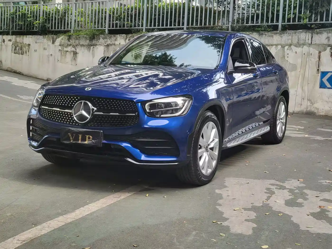 Mercedes-Benz GLC Coupe 2021 2021 GLC 260 4MATIC Coupe SUV