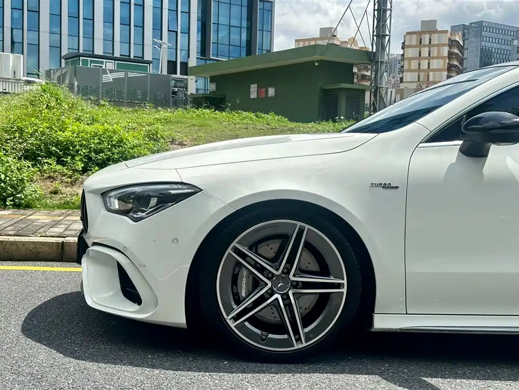 Mercedes-Benz CLA AMG 2022 AMG CLA 45 4MATIC+ фото 4