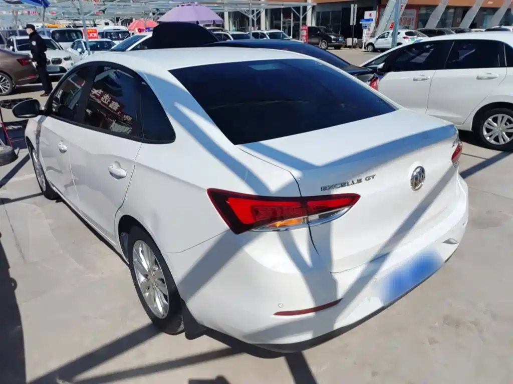 Buick Excelle 2021 Exemplar 1.5L Auto Elite фото 23
