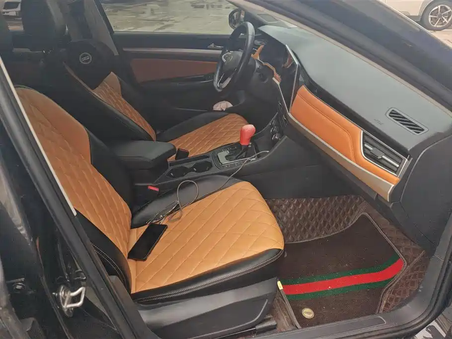 Volkswagen Bora 2023 200TSI DSG Yuexing PRO Edition фото 8