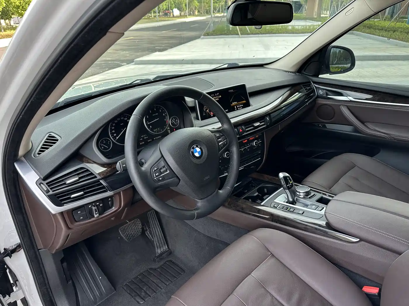 BMW X5 (Import) 2015 xDrive28i фото 12