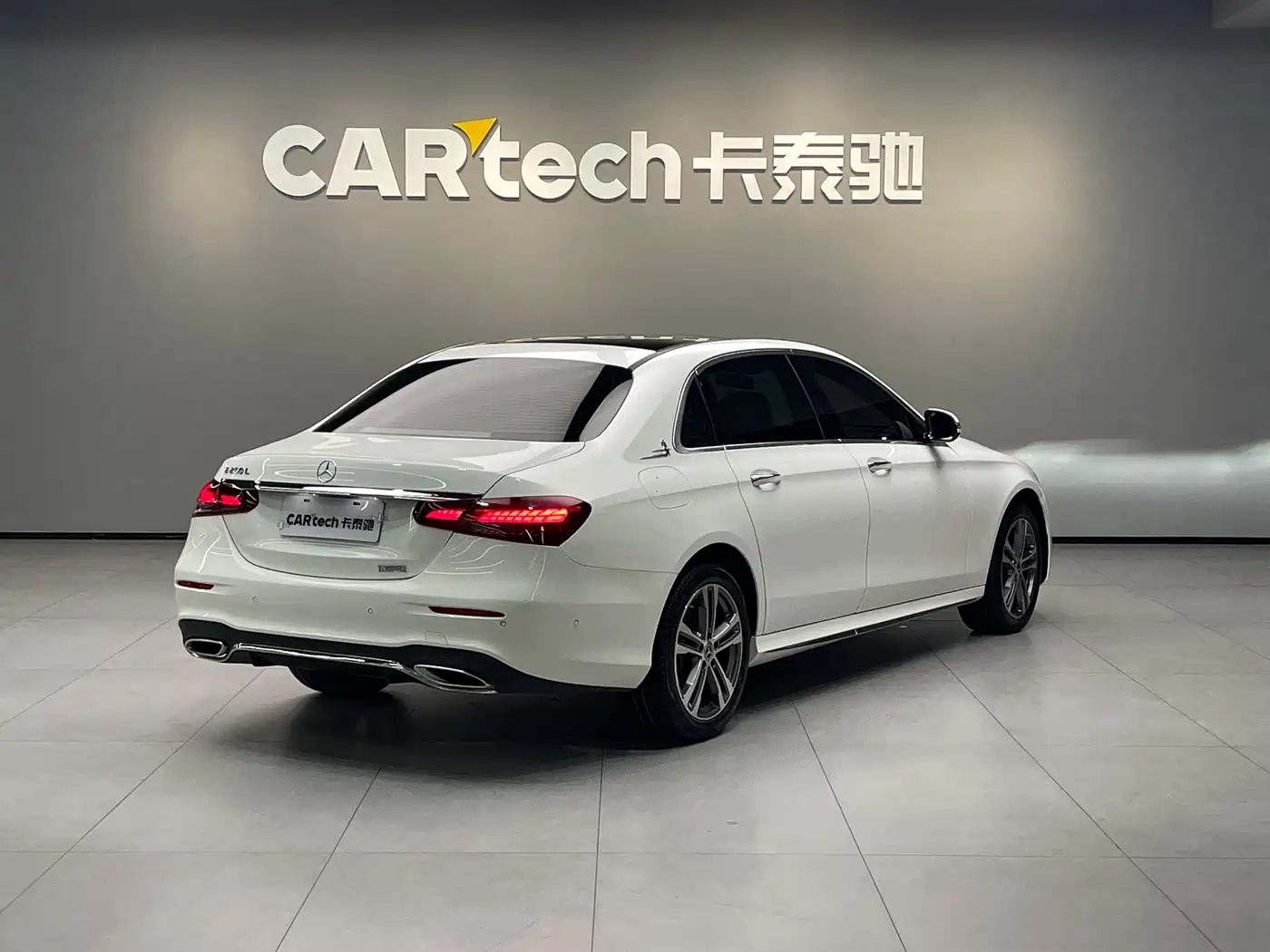 Mercedes-Benz E-Class 2022 E 260 L Sport фото 4