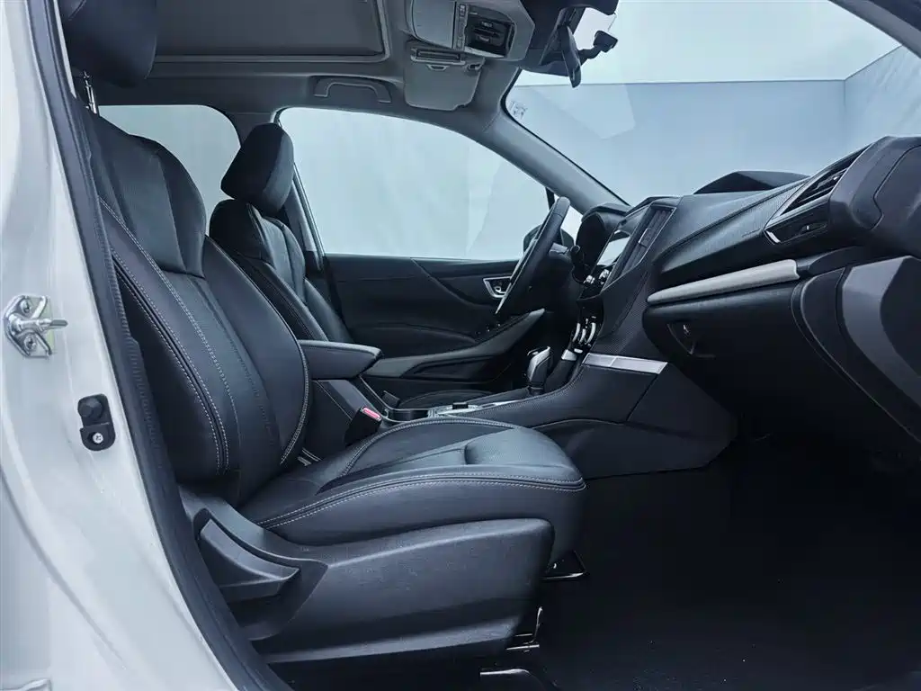 Subaru Forester 2022 2.0i AWD Luxury Edition with EyeSight фото 22