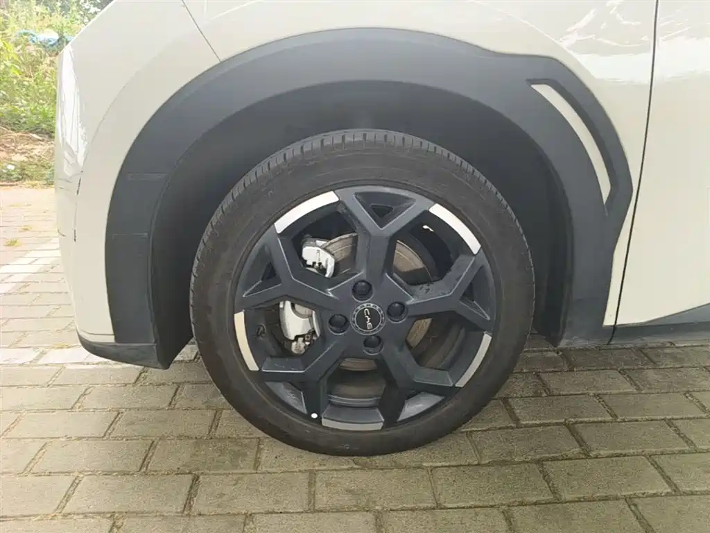 BYD Seagull 2024 Glory Edition 405km Soaring Edition фото 25