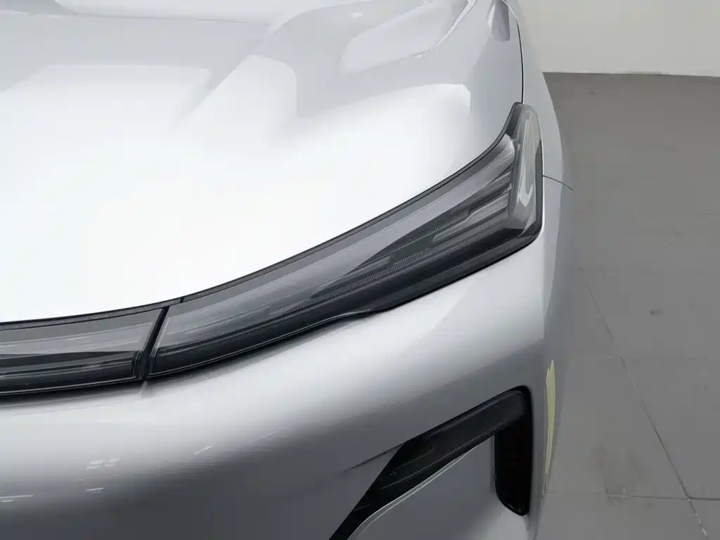 Geely Galaxy Galaxy Starship 7 EM-i 2025 2025 Model 120km Voyage+ Edition