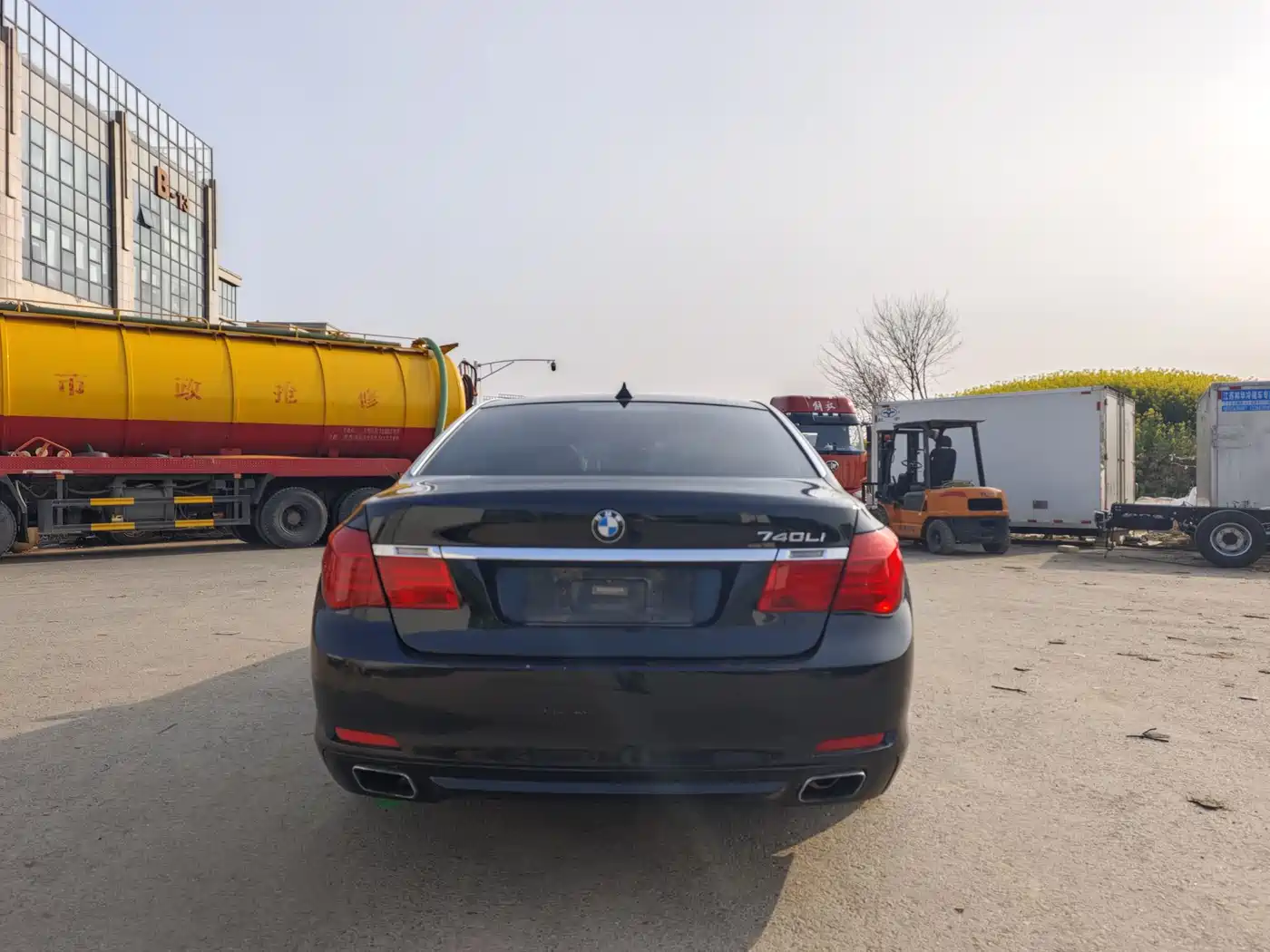 BMW 7 Series 2011 730Li Elegance фото 16