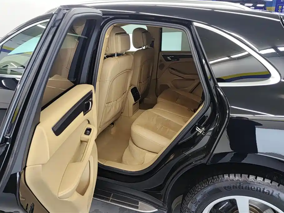 Porsche Macan 2014 Macan 2.0T фото 11