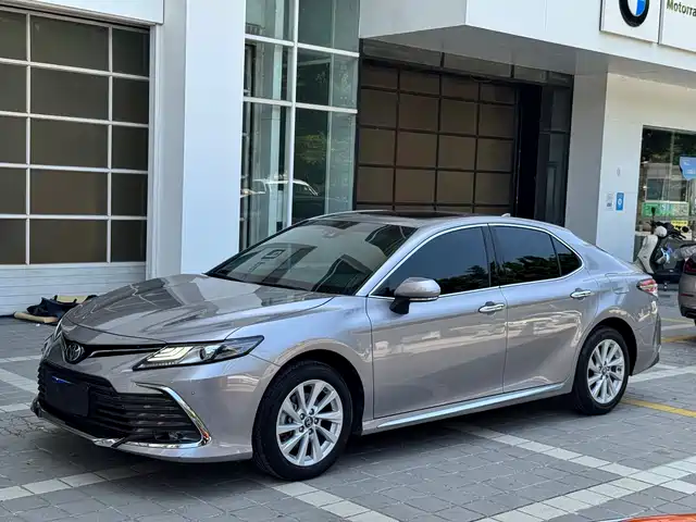 Toyota Camry 2023