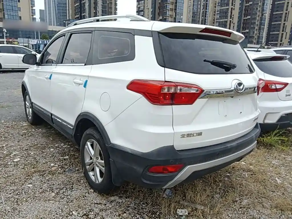 BAIC Huansu S3 2019 2016 S3L 1.5L Manual Premium