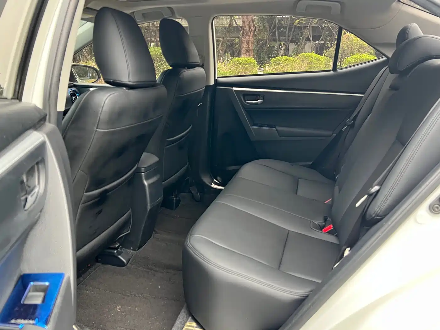 Toyota Levin 2017 Facelift 185T CVT Elite (China V) фото 9
