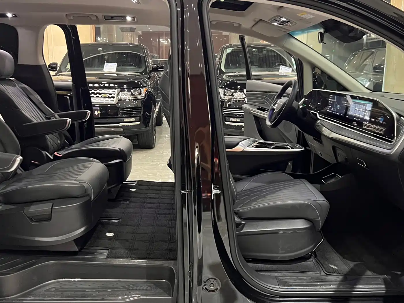 Maxus Maxus G90 2024 2024 Model 2.0T Starlight 7-Seater Edition