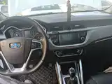 Фото 10 - Geely Vision X3
