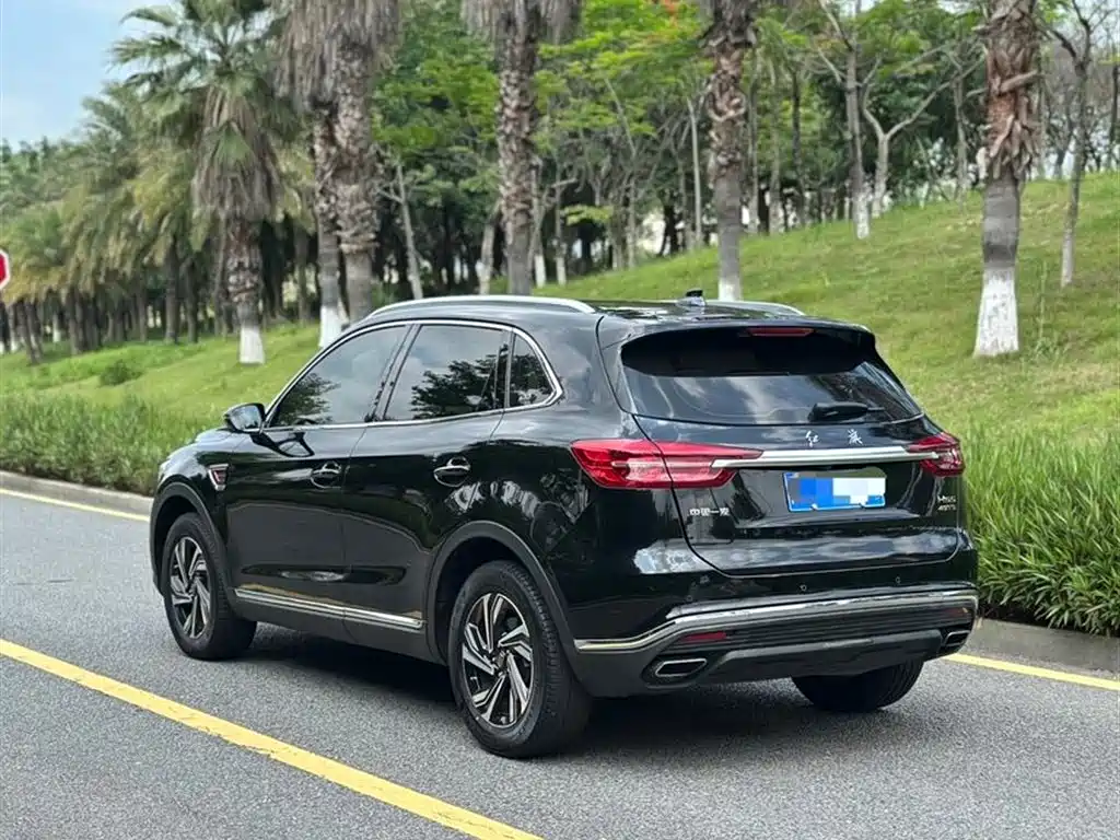 Hongqi HS5 2022 2.0T Smart Connect Premium Edition фото 4