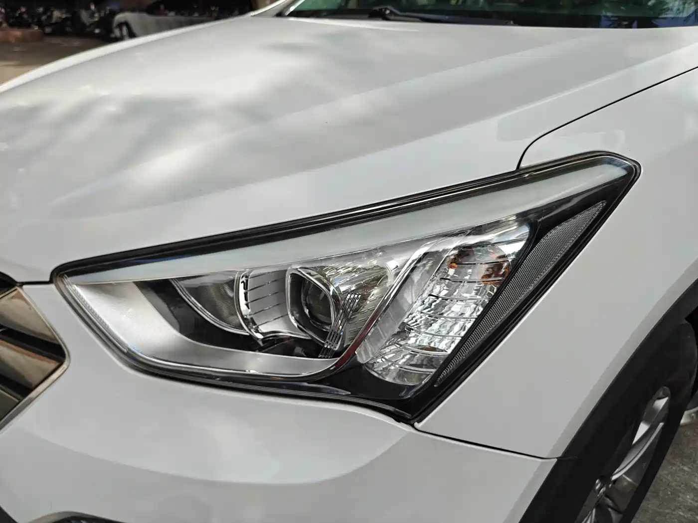 Hyundai Santa Fe 2015 2.4L Automatic 2WD Smart 5-seater фото 31