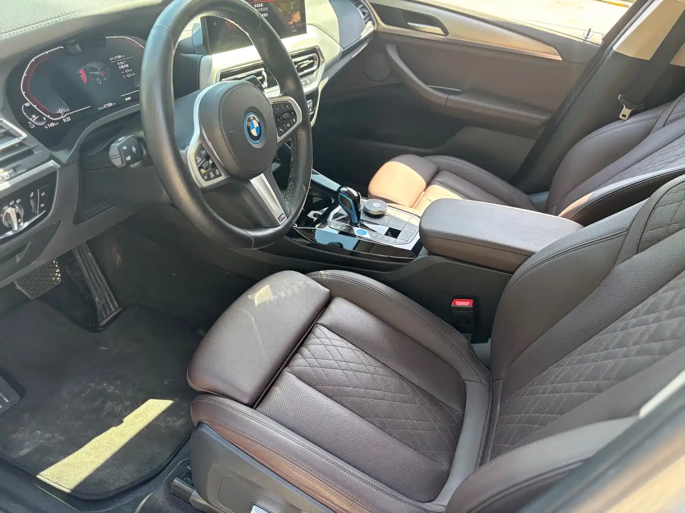 BMW iX3 2022 Innovation Leader фото 14
