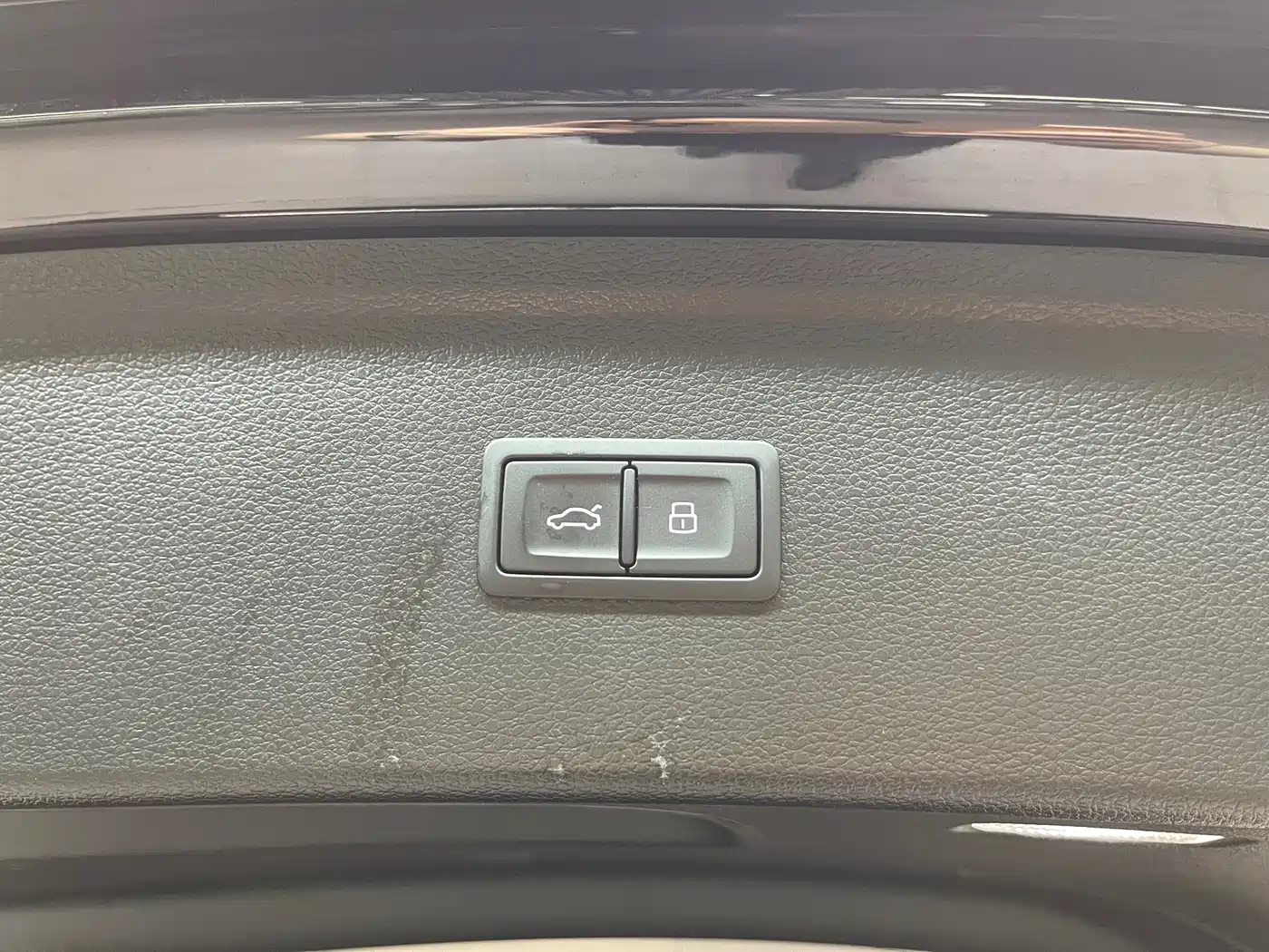 Audi Q5L 2024 Model 40 TFSI Luxury Dynamic фото 31