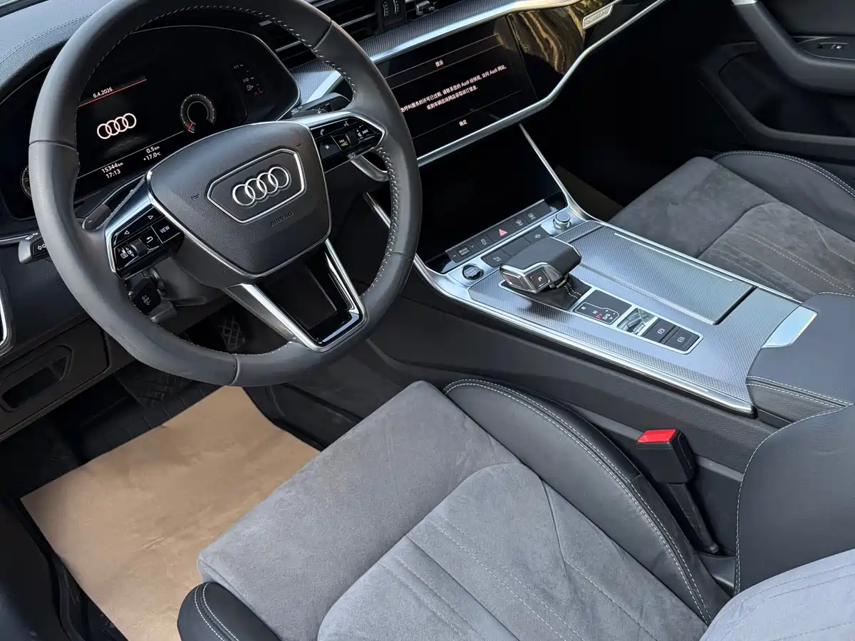 Audi A6L 2021 45 TFSI quattro Exclusive Sport фото 14