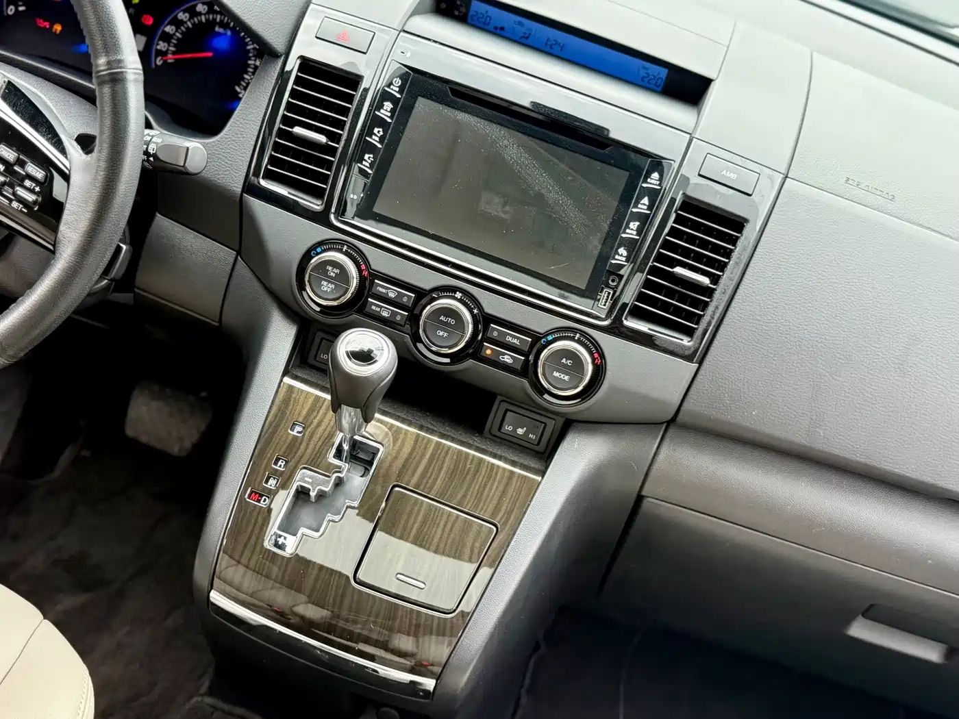 Mazda 8 2016 2015 2.5L Navigator Edition