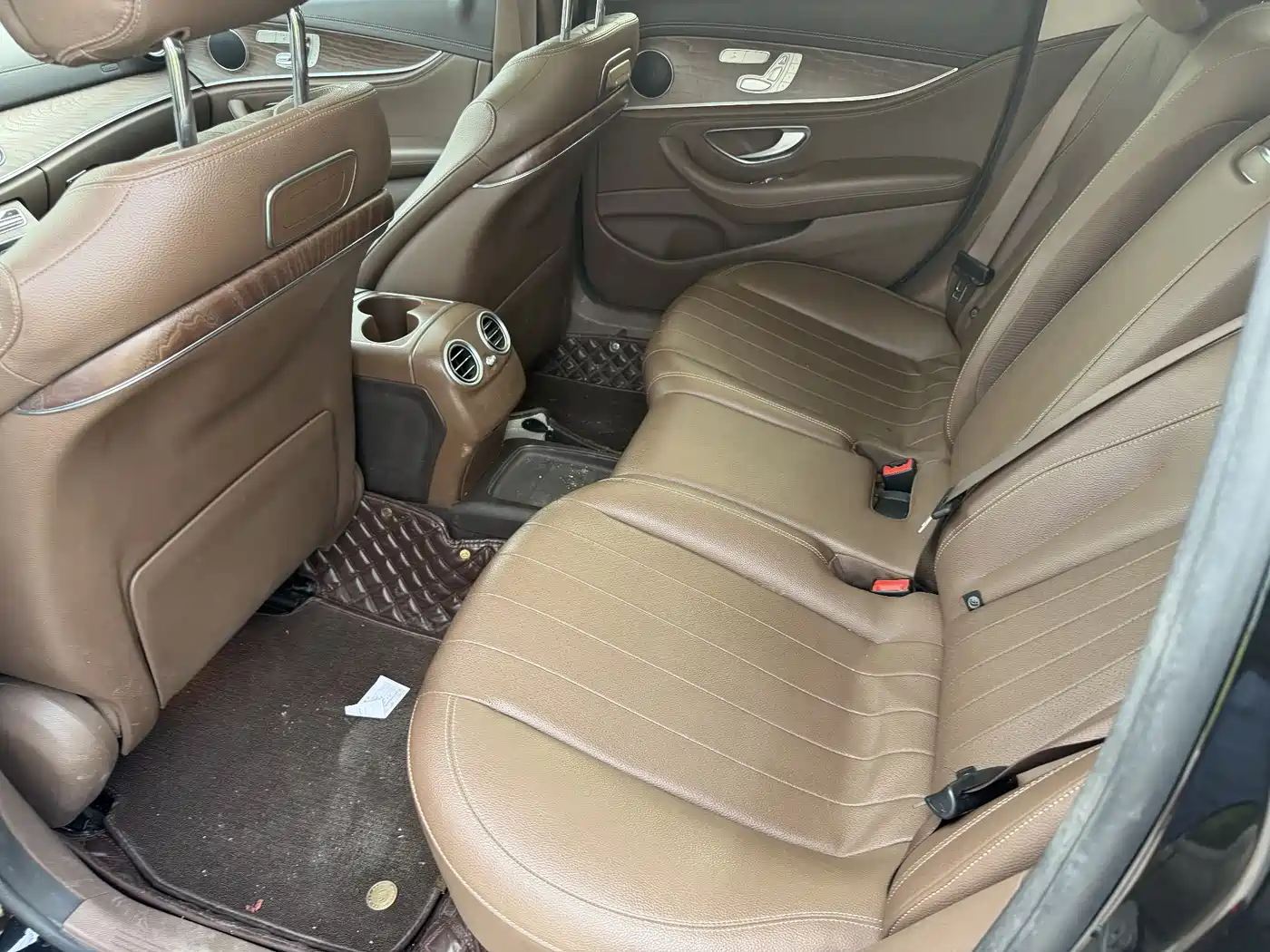 Mercedes-Benz E-Class 2019 E 300 L Luxury фото 8