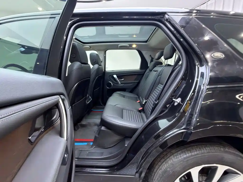 Land Rover Discovery Sport 2024 2024 Performance Technology Edition