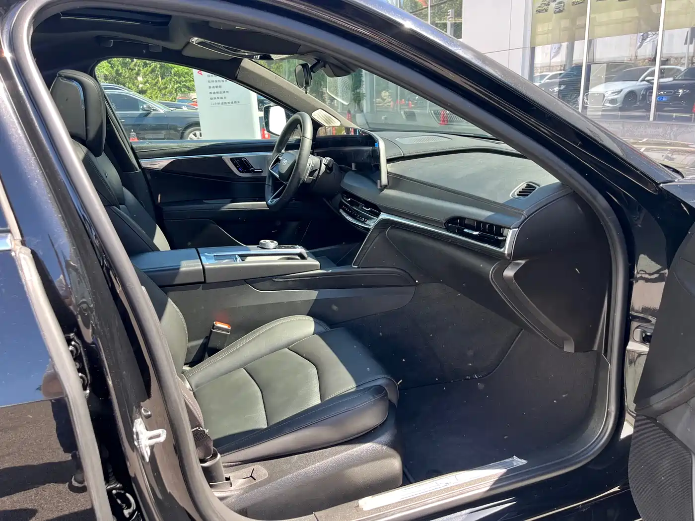 Cadillac CT6 2023 28T Luxury Edition фото 19