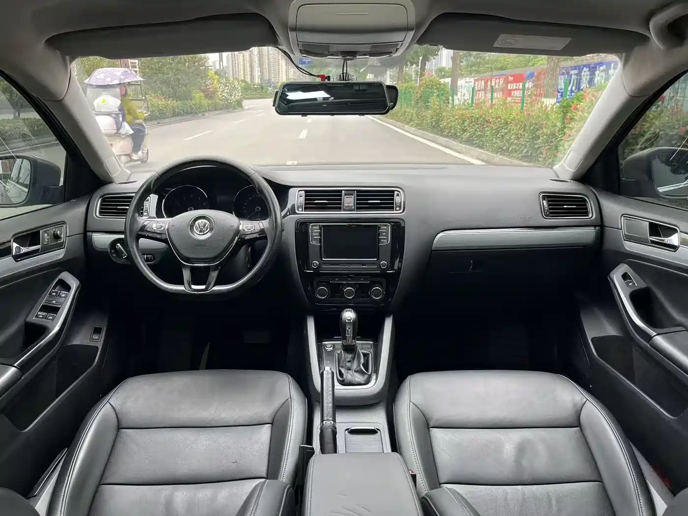 Volkswagen Sagitar 2018 280TSI DSG Comfort фото 5
