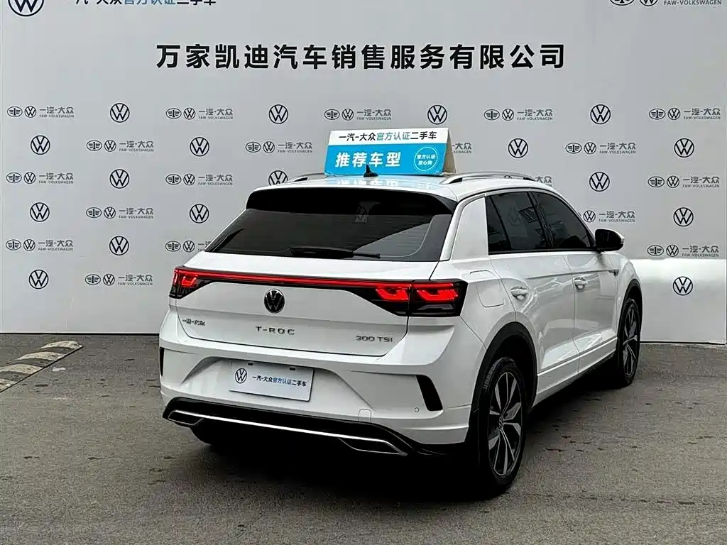 Volkswagen T-ROC 2025 Facelift 280TSI DSG 2WD Time Edition фото 6