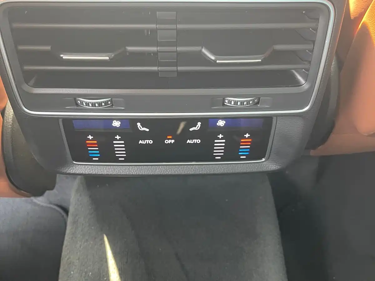 Audi Q7 2021 55 TFSI quattro S line Premium фото 17