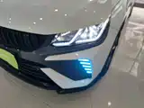 Фото 24 - Geely Coolray