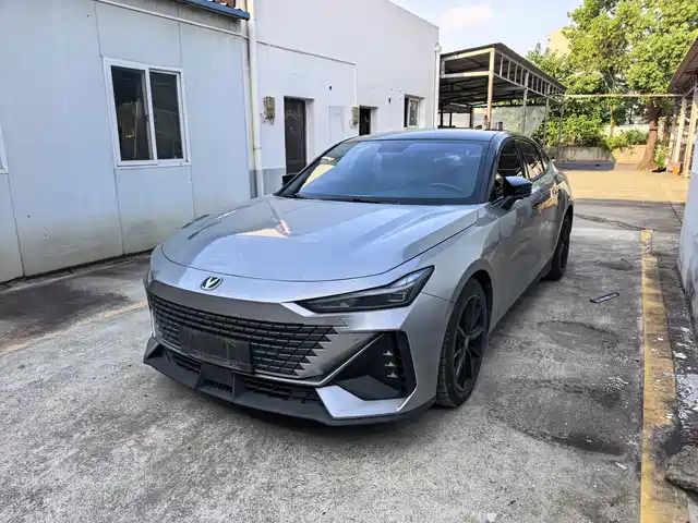  Changan Changan UNI-V 2022 1.5T Premium Model
